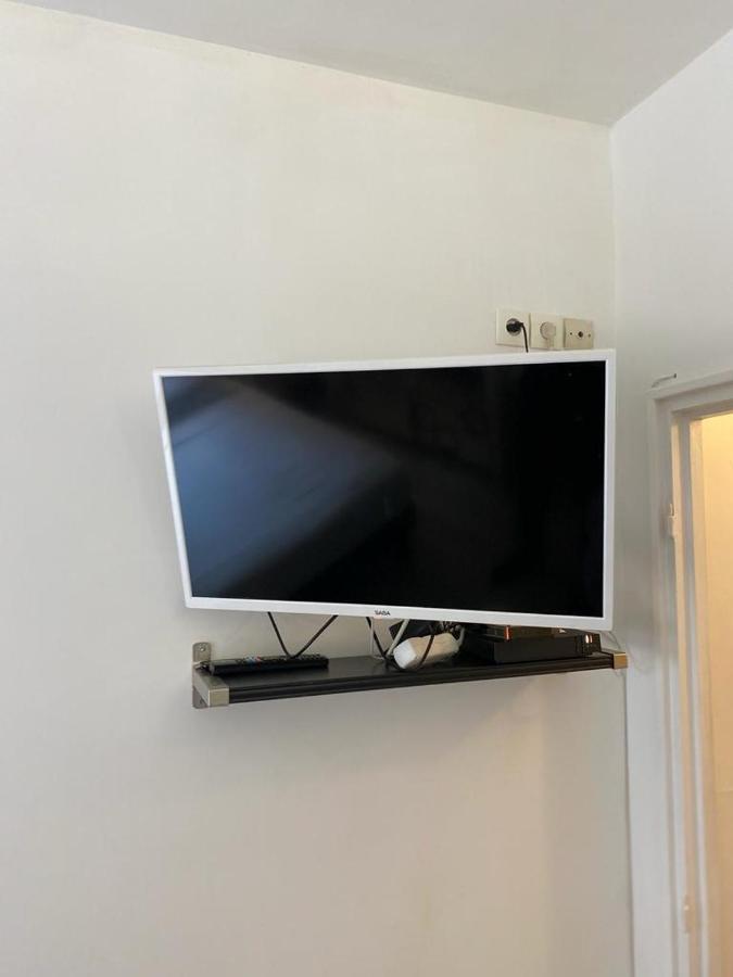 Studio 10 Mins Walk Eiffel Tower, Paris 16 外观 照片